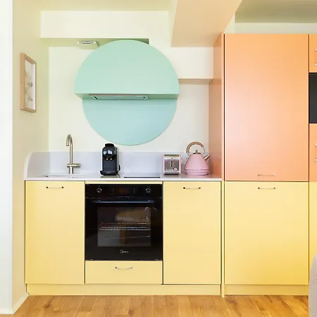 Collection - Serviced Champs-elysees - Rue De Ponthieu