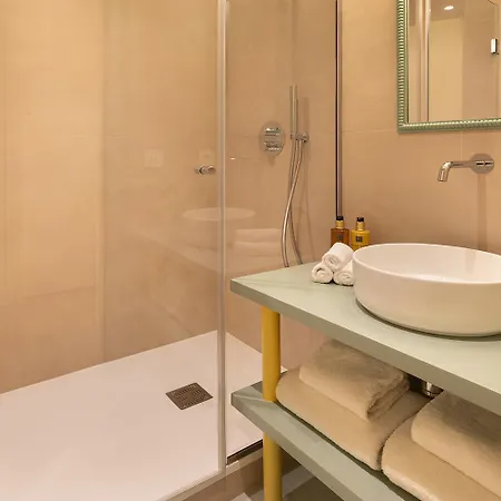 Collection - Serviced Champs-elysees - Rue De Ponthieu דירה פריז