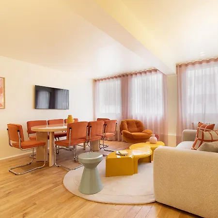 Collection - Serviced Champs-elysees - Rue De Ponthieu