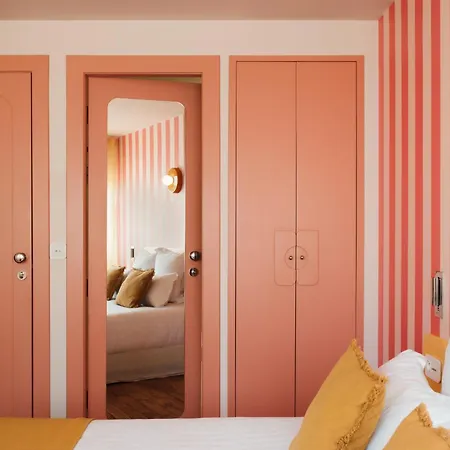 Collection - Serviced Champs-elysees - Rue De Ponthieu アパート パリ