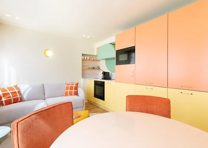 Collection - Serviced Champs-elysees - Rue De Ponthieu Apartment