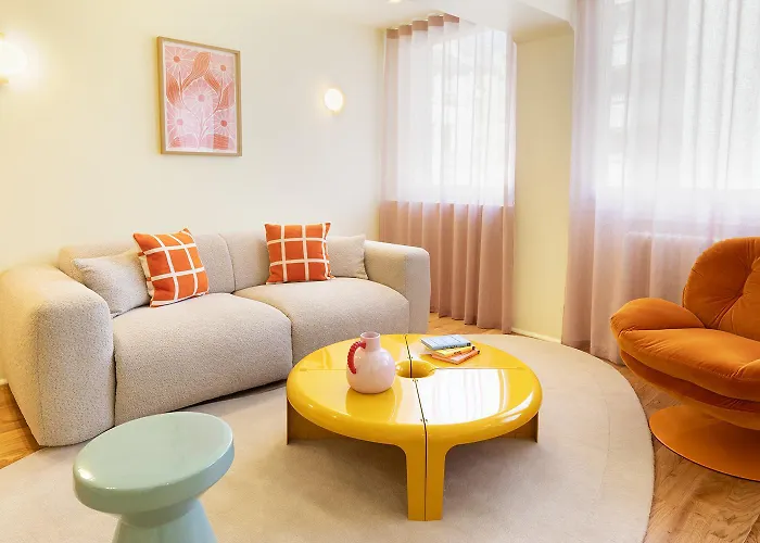 Collection - Serviced Champs-elysees - Rue De Ponthieu Apartment Paris