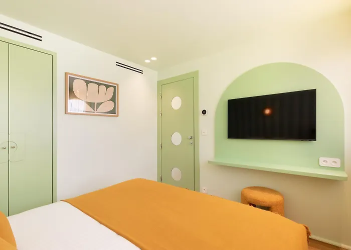 Apartment Collection - Serviced Champs-elysees - Rue De Ponthieu Paris