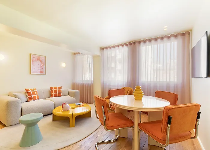 Apartment Collection - Serviced Champs-elysees - Rue De Ponthieu Paris