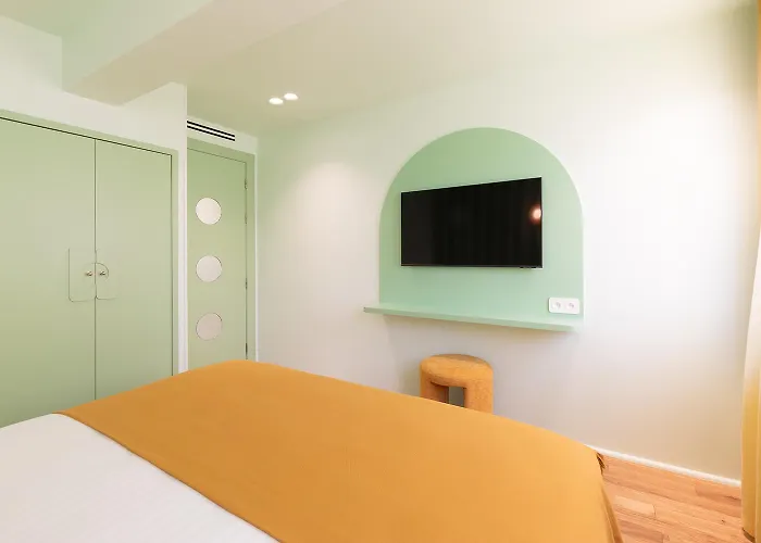 Collection - Serviced Champs-elysees - Rue De Ponthieu Apartment