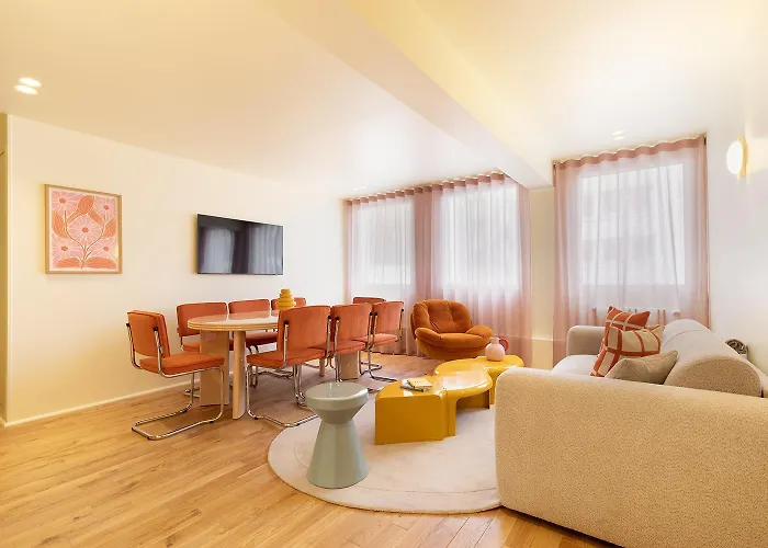 Collection - Serviced Champs-elysees - Rue De Ponthieu